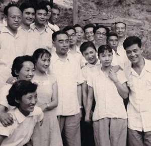 中国演员排行榜(新中国22位大明星和他们的代表作)