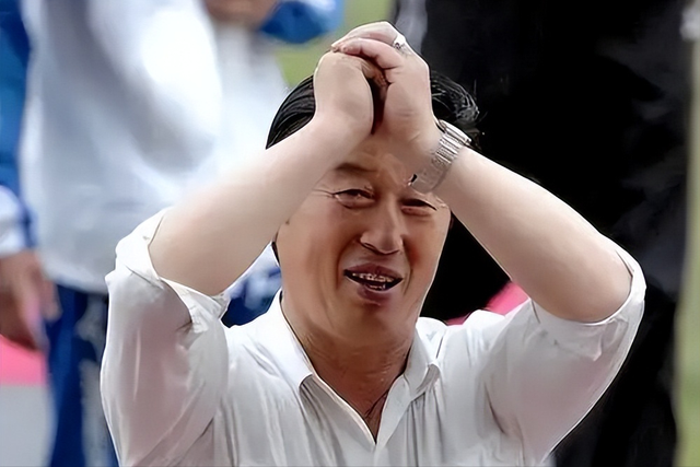 虐待殴打、逼迫队员服禁药、集体割阑尾,冠军教练马俊仁有多离谱