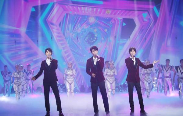 定下来了!TFBOYS周年演唱会后,三小只将陆续开启个人演唱会
