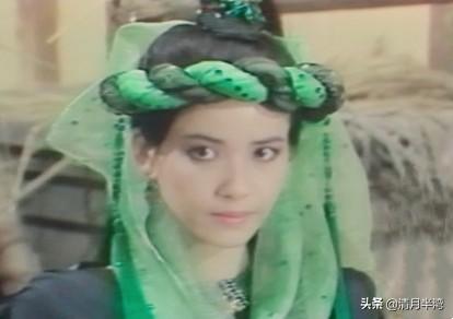 天龙八部名场面,六版木婉清摘面纱,谁秀丽绝俗,谁在闹笑话?