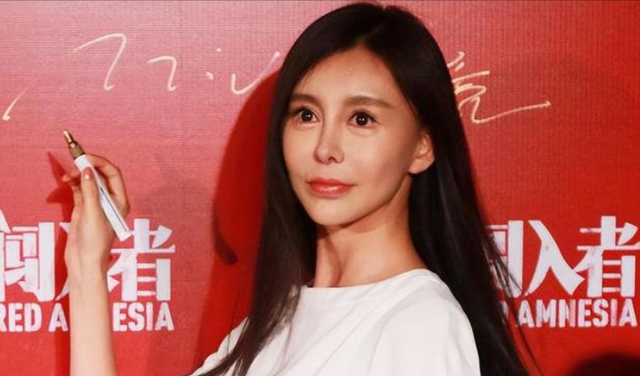 曾经也是美丽明艳,却因整容毁掉一切,这6位女星全是反面案例!