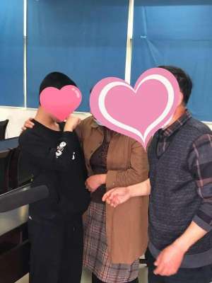 韩剧热情的邻居(7个月大的儿子被邻居拐走夫妇走街串巷找寻13年，盼来奇迹)