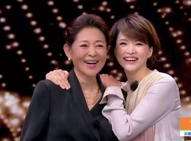 1996年,陈凯歌对倪萍说:你是好女孩,但她怀孕了,转身就娶陈红