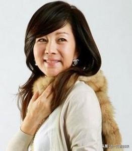 国民妈妈朴俊琴年轻容貌不凡 出演多部大热剧 因无后与丈夫离婚
