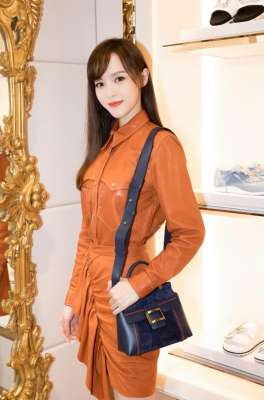 唐嫣多高(172唐嫣这么高，还穿10cm鞋，旁边的郭富城一脸“严肃”)