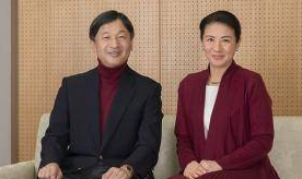 这就是夫妻相的强大,雅子妃跟德仁26年,就知道两人现在有多像