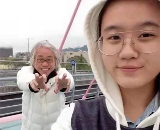 爷孙恋现状:两人已经住在一起,余生相依为命,正在考虑要孩子
