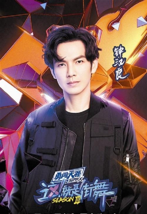 从“一线男神”到“销声匿迹”,47岁的钟汉良,怎么突然不红了?