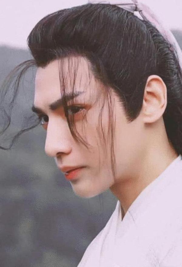古装剧中最仙的7位男星,润玉仙上线,邓伦对战于朦胧,谁赢?