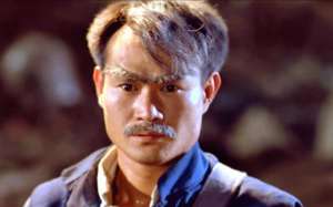 鬼吓鬼洪金宝电影(我们为什么怀念林正英？)