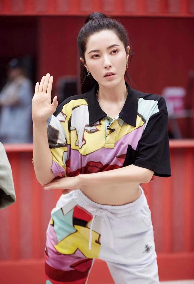 中戏第一校花出道21年不争不抢,被刘烨称没野心,曾黎为啥不火