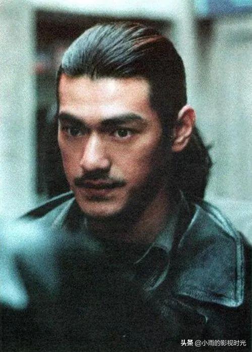 金城武巅峰期有多帅?四部电影话你知