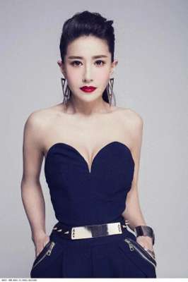 张暖雅(跨界女神张暖雅：荧幕背后的故事，竟如此激励人心？)