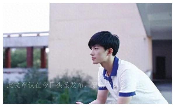 《左耳》张漾辜负了两个深爱他的女人,为什么最后选择了李珥?
