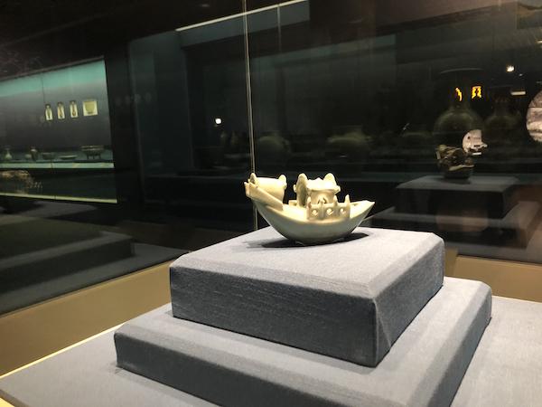 “天下龙泉”从故宫移师浙博,“马蝗绊”等全球青瓷精品集结