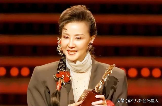 7天内6位明星去世,有人在家中浴缸溺亡,有人出车祸