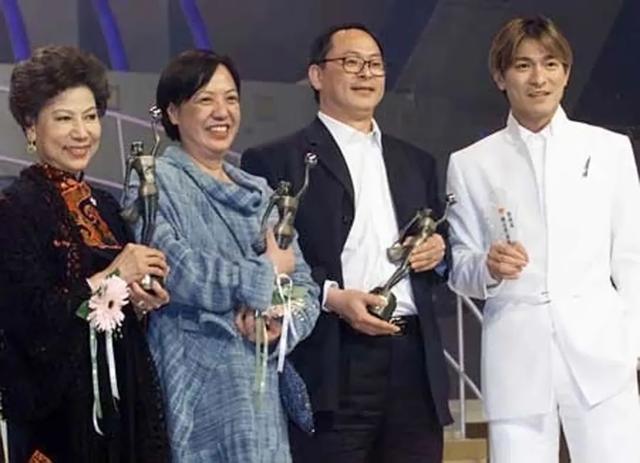 2000年,刘德华凭借《暗战》,成为21世纪第一个金像奖影帝