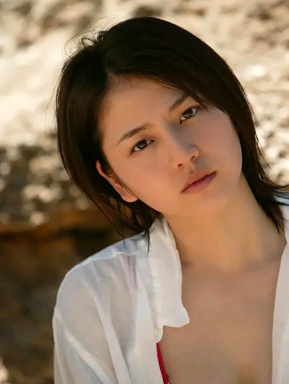 deepseek眼中日本最美的10位女优,第一名竟是她?!