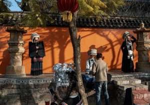 何海洋(万千气象看四川丨邛海古村落带火“民族风”旅拍)