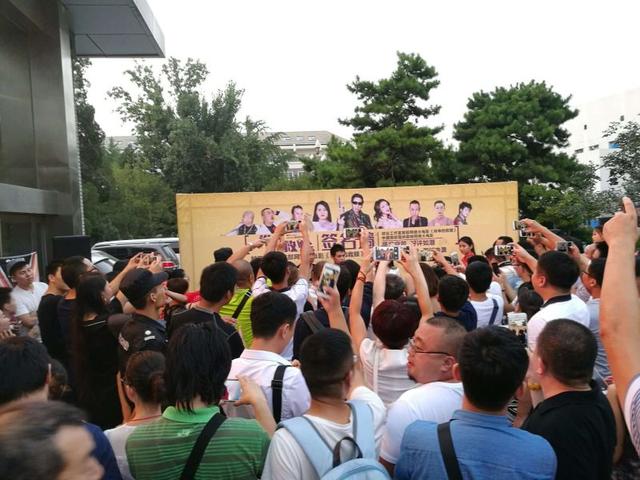 郑云工作室首部网络大电影轰动戛纳