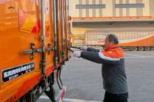 驾驶生涯(申通司机“西游记”：12年驾驶生涯，穿越过200多公里风沙)