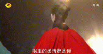 天龙八部名场面,六版木婉清摘面纱,谁秀丽绝俗,谁在闹笑话?