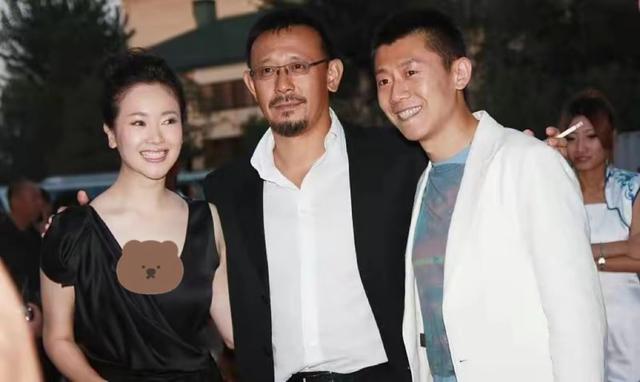曝知名女演员当小三成瘾！频恋大佬级男星，曾与浪姐女星老公恋爱