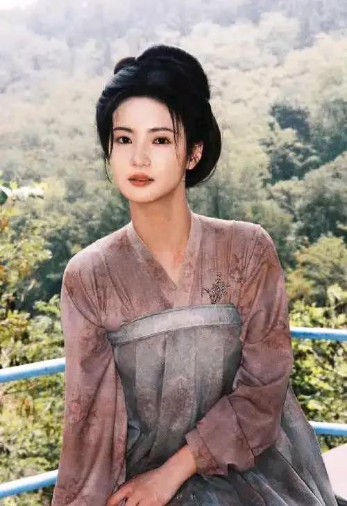张雅钦终于火了,为何她饰演的丰腴美县主,这么招人喜欢?