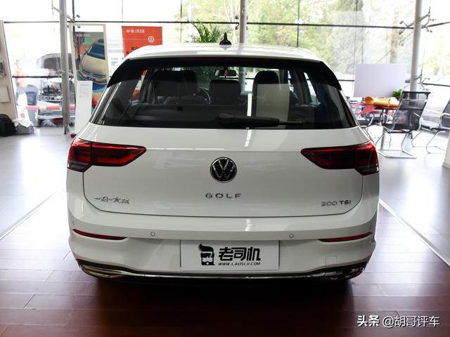 12.98万起,精致两厢小车,配置高,实拍高尔夫