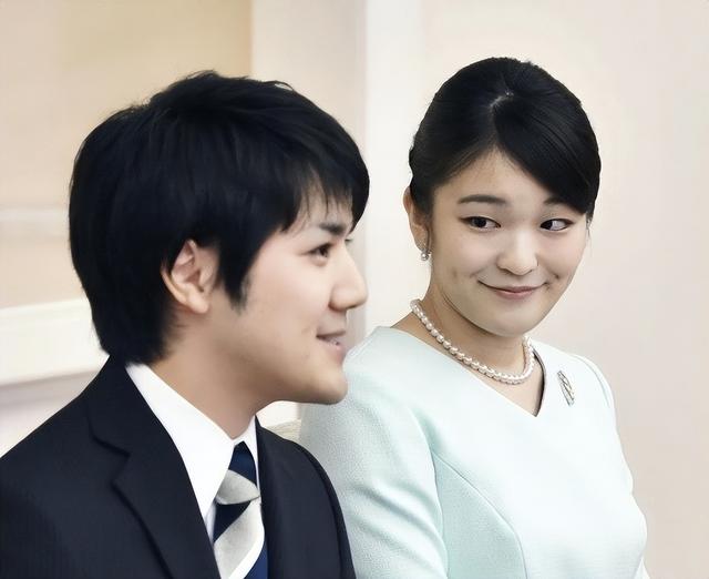 日本皇室姐妹花:佳子公主漂亮30岁未嫁,爱子公主无缘皇位反被困