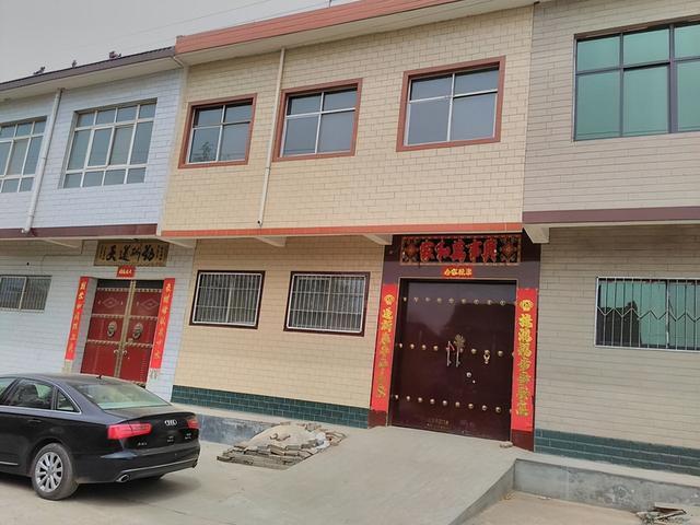 印度美女远嫁中国小伙,2年生3个混血宝宝,婚后直言不想回国