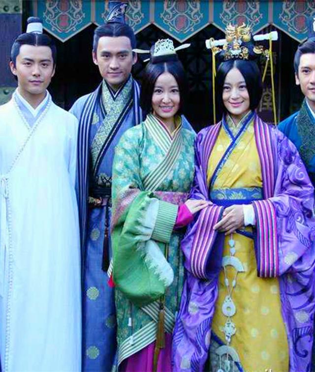 林心如新剧《秀丽江山》剧照，精彩演绎不输美人心计