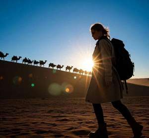 苍澜(冲破枷锁，寻回自我——《出走的决心》)