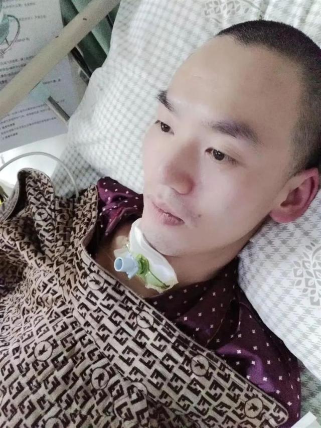 40岁“励志网红”卓君去世,曾被诊断活不过20岁