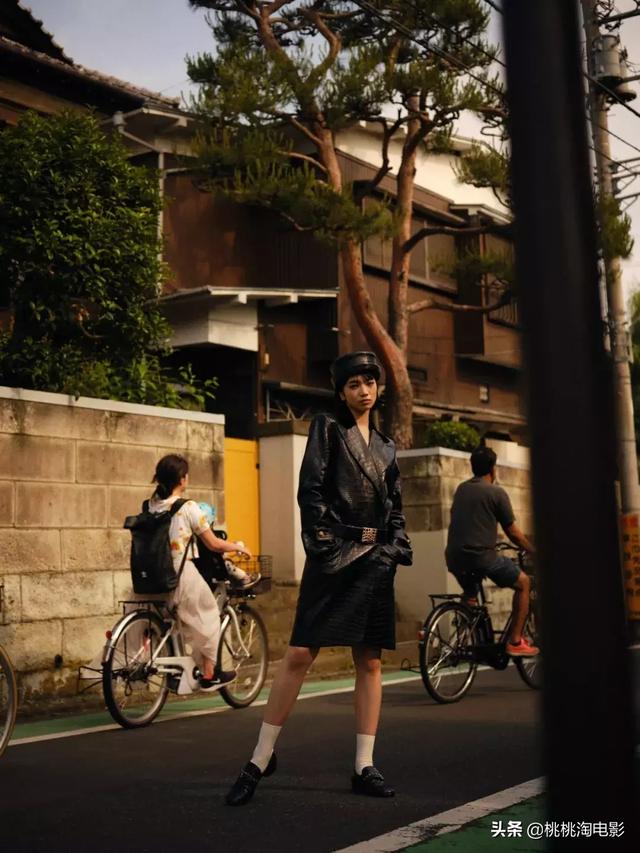 组图:小松菜奈倔强的样子,很迷人啊