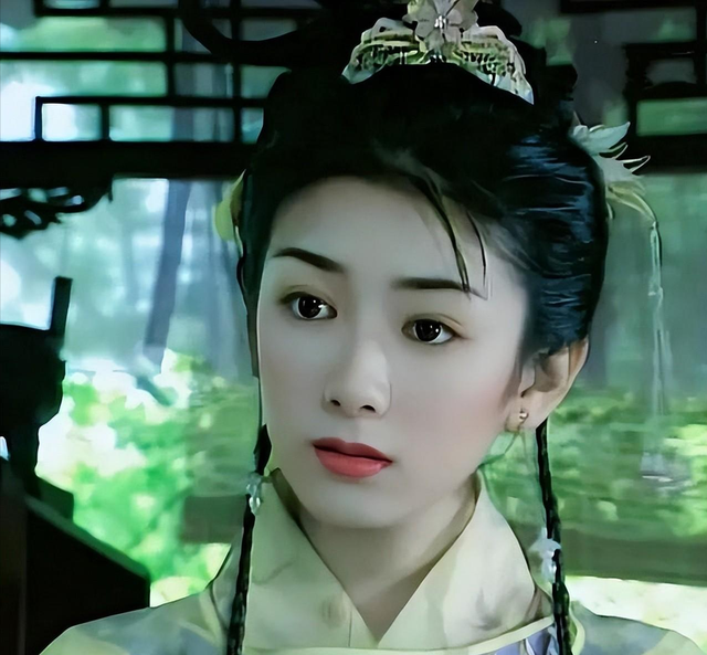 曾经也是美丽明艳,却因整容毁掉一切,这6位女星全是反面案例!