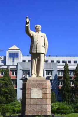 牢骚太盛(重温毛主席的经典诗句“牢骚太盛防肠断”，对个人意义非凡)