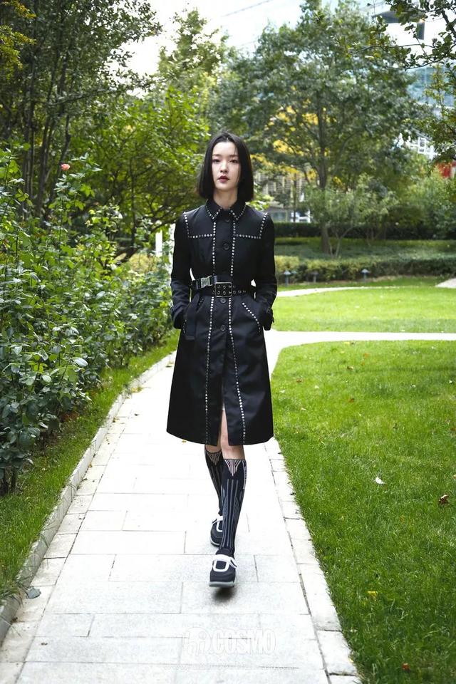时髦办|腿长成这样,请放过长筒袜