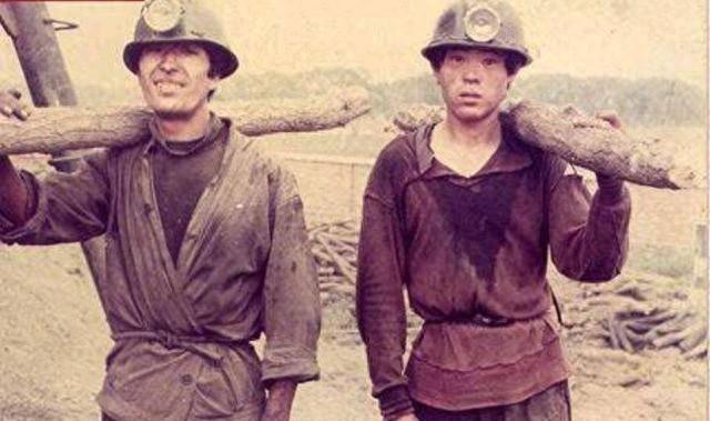 80年代，唐山菜刀队”李连生团伙覆灭记