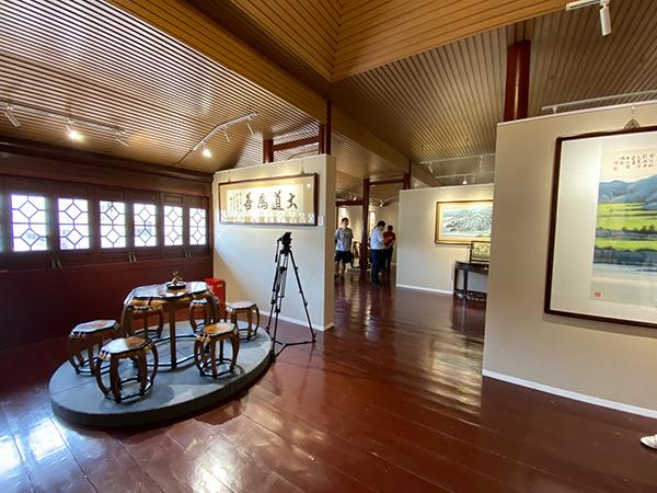 150年老宅迎来新“主人”,上海这个迷你小镇发布文化地图