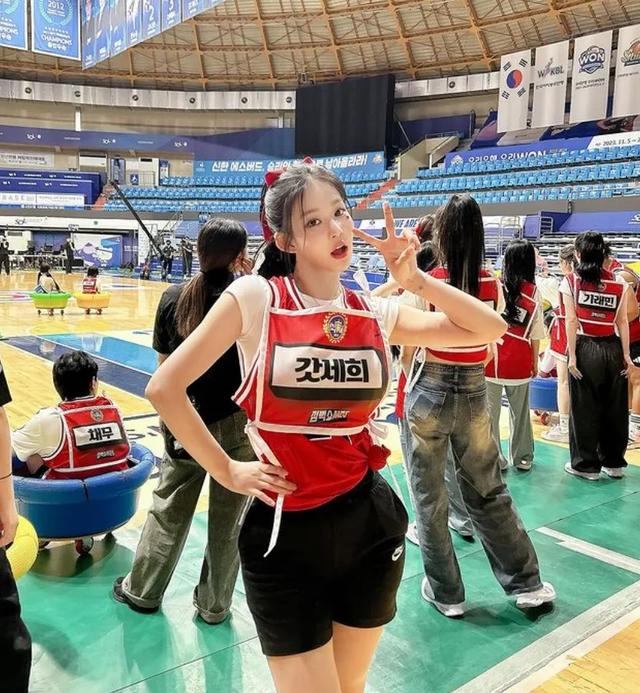 韩国顶级女主播！刚满20岁，漫画身材！爱了爱了