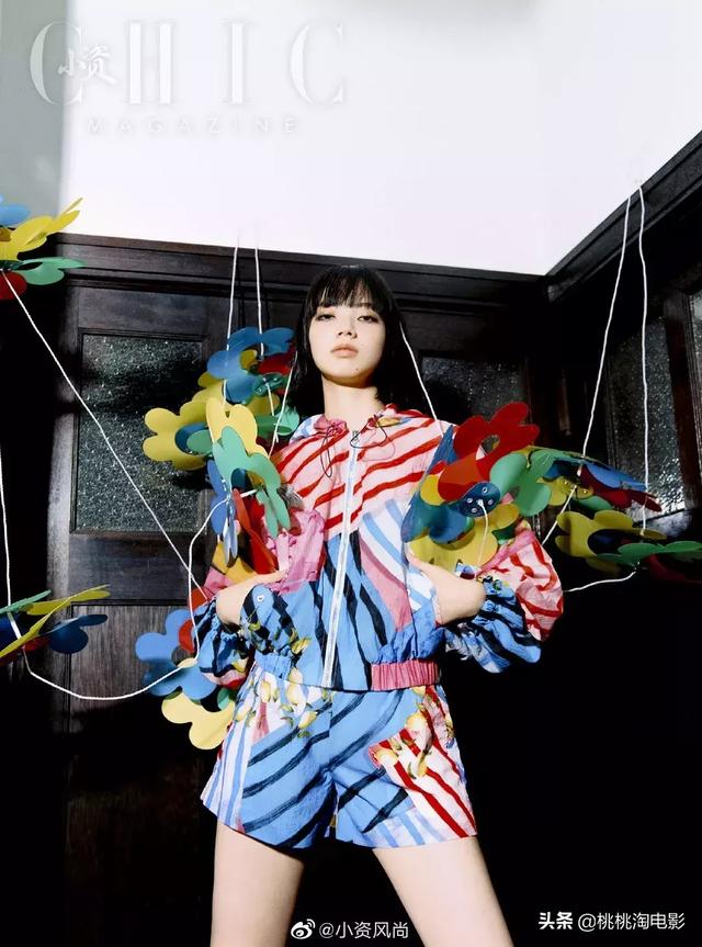 组图:小松菜奈倔强的样子,很迷人啊