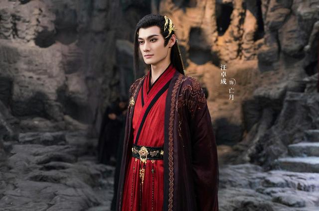 《重紫》喜欢重紫的六人,慕玉、卓昊、秦柯惨死,魔尊亡月被封印