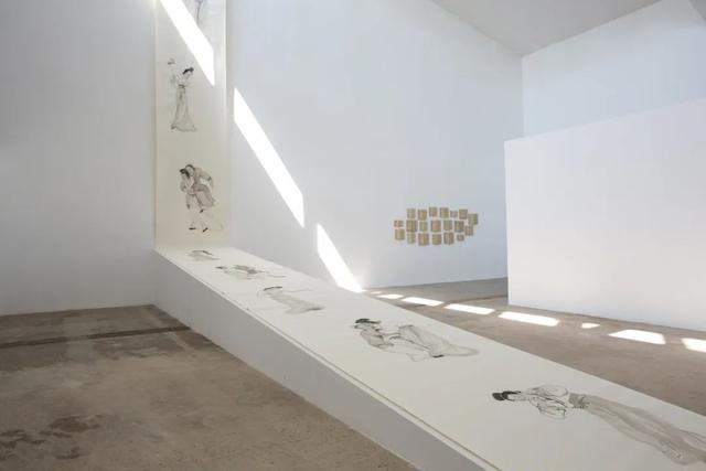 巫鸿策展、彭薇个展“女性空间”:重述对女性共同命运的体认