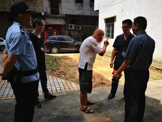 房屋被查封,还让父母阻拦法院执行,三水一处房屋被强制腾空