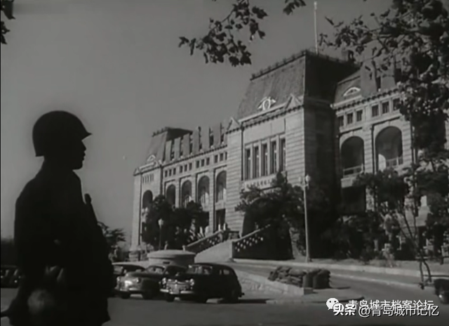 经典老电影《济南战役》镜头里的青岛