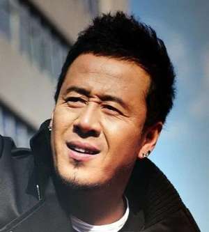 杨坤前女友白雪现状(杨坤和白雪的悲伤爱情故事)