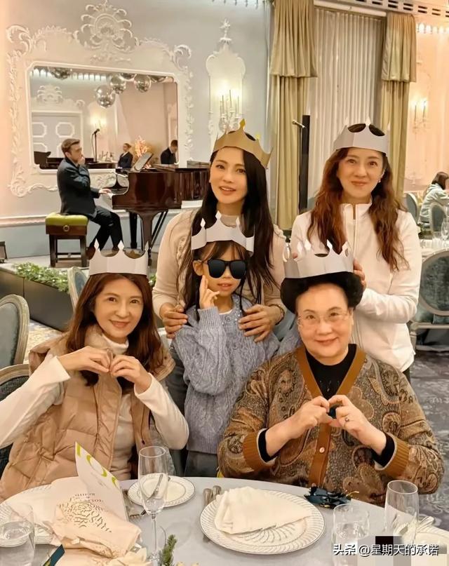 伊能静全家游欧洲,9岁女儿成翻译,让人感叹母女之间的深厚默契