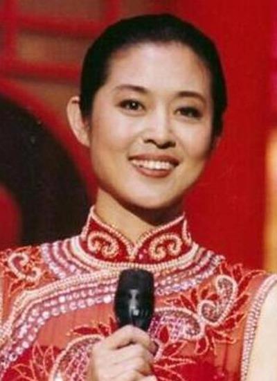 1996年,陈凯歌对倪萍说:你是好女孩,但她怀孕了,转身就娶陈红