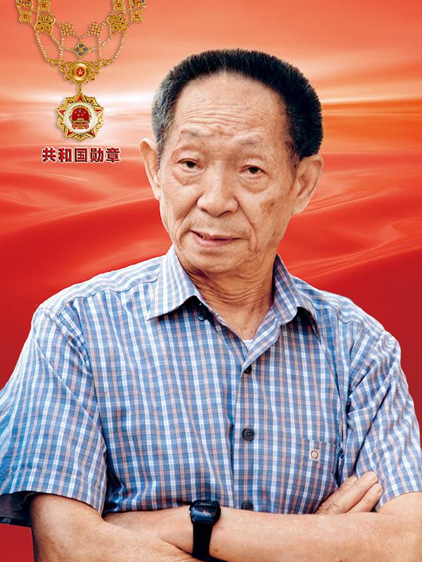 杂交水稻研究的开创者袁隆平